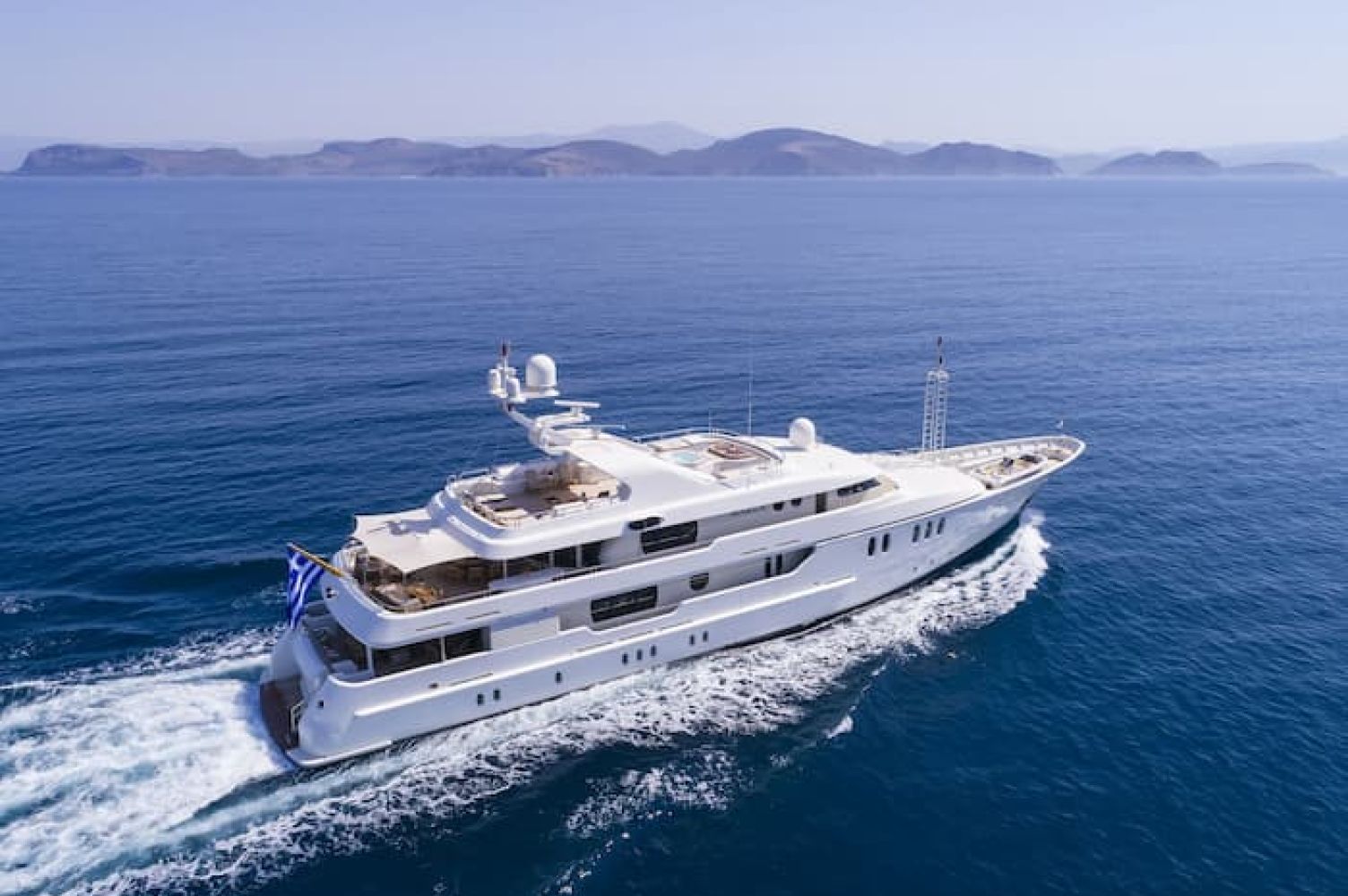 superyacht charter Athens, super yacht charter Athens, yacht holidays Greece